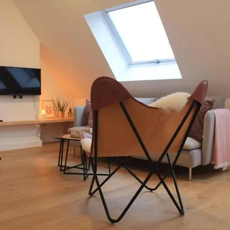 Charming With Cathedral View! On The 4th Floor Apartament