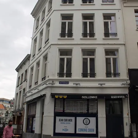Apartament Charming With Cathedral View! On The 4th Floor *